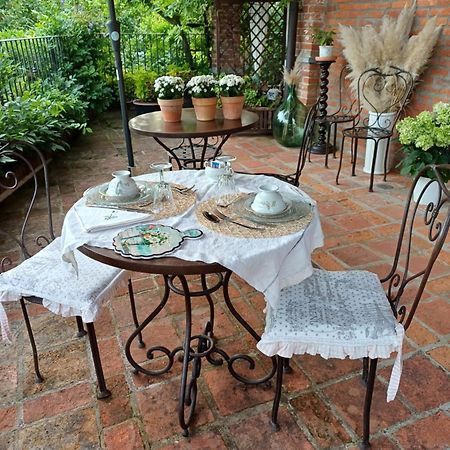 Tenuta Degli Angeli Rossi 阿斯蒂 外观 照片